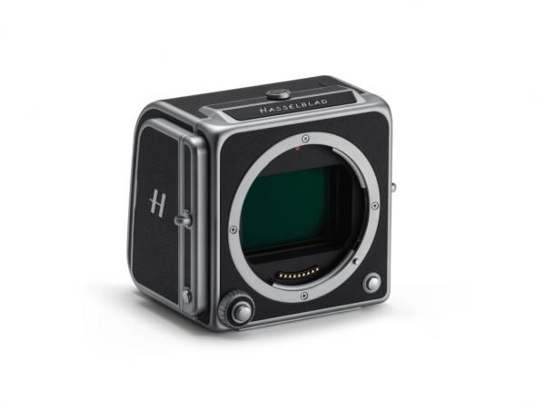 Представлена камера Hasselblad 907X Anniversary Edition с объективом XCD 3.5/30